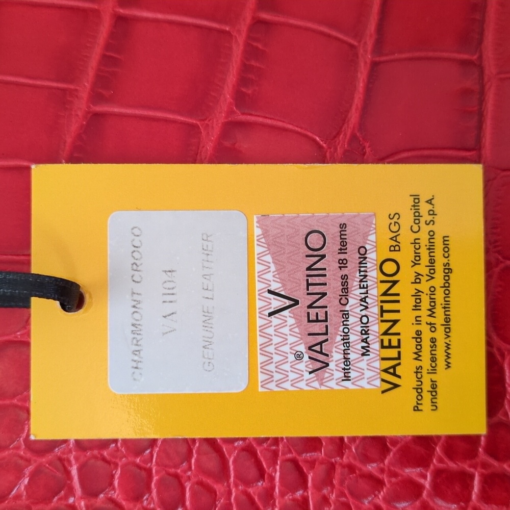 ❤️ Valentino by Mario Valentino Charmont Poppy Red Croc Leather Tote RARE - Picture 12 of 15
